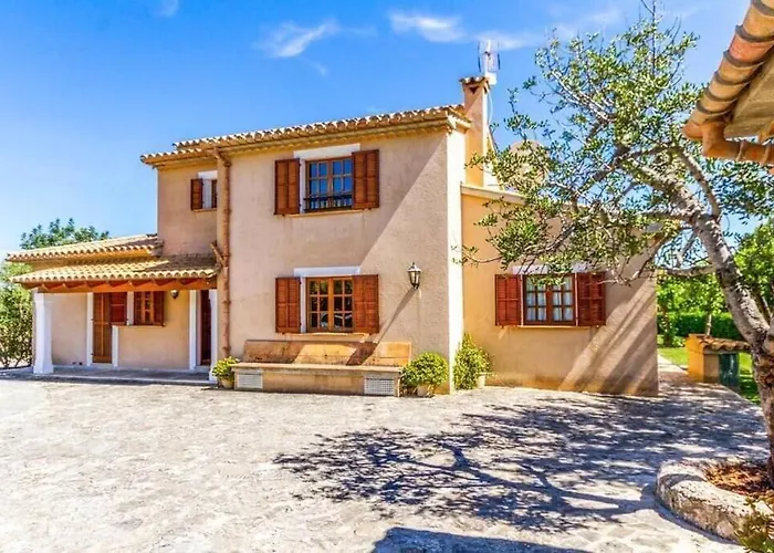 Charming Close To By Renthousing * Port de Pollença