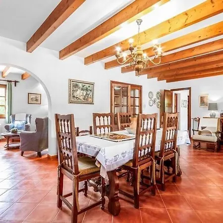 Charming Close To By Renthousing Villa