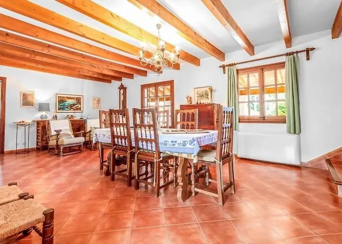 Charming Close To By Renthousing