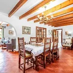 Charming Close To By Renthousing Villa